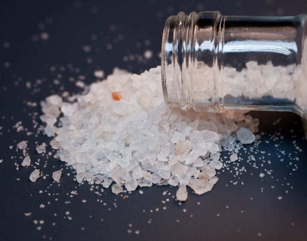 The immediate effects of bath salts drug use can be intense and unpredictable. Users may experience heightened alertness, increased energy, and a surge in euphoria. However, the side effects of bath salts can include hallucinations, paranoia, and sometimes violent behavior.