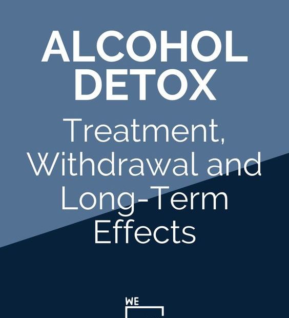 How long does alcohol withdrawal last? Symptoms of alcohol withdrawal can range in duration, intensity, and severity. It typically begins six to twelve hours after your last drink and can last anywhere from a few days to weeks. The benefits of alcohol detox can be life-saving due to the dangerous potential for alcohol withdrawal effects such as severe dehydration and seizures to set in.